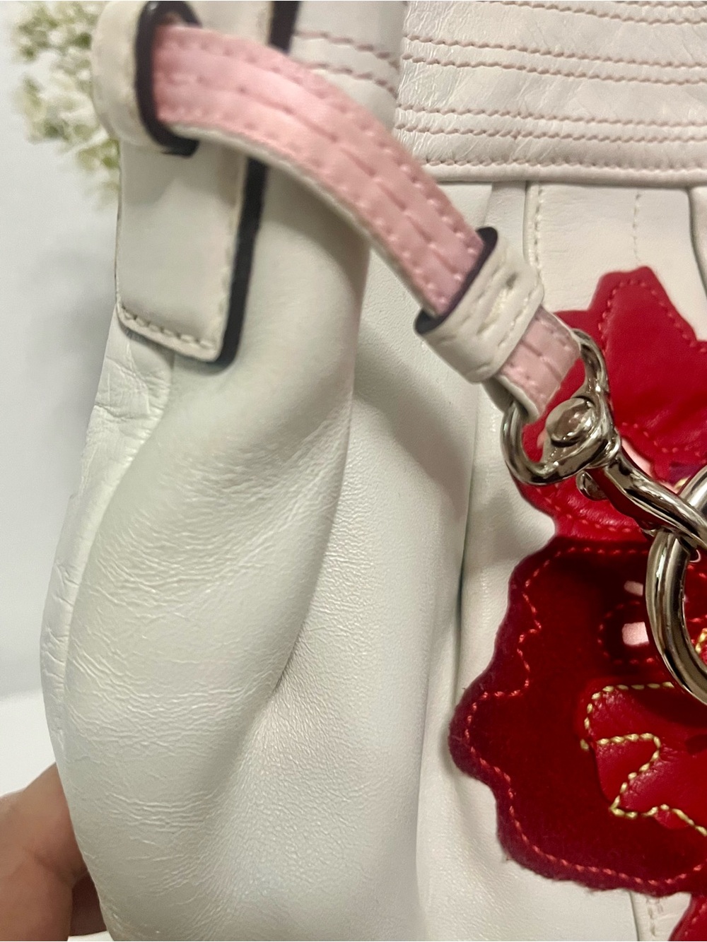 Coach White Shoulder Bag with Red and Pink Floral Appliqué - Picture 10 of 12
